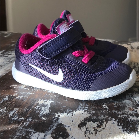 Nike Other - Toddler Size 5 Nike Sneakers